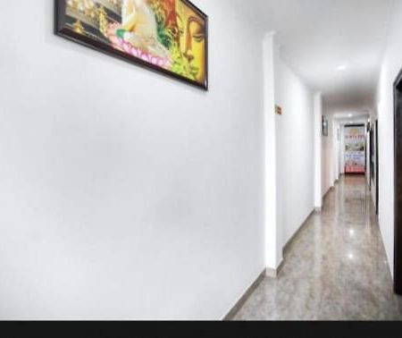 Hotel Surya Inn New Delhi Exterior photo